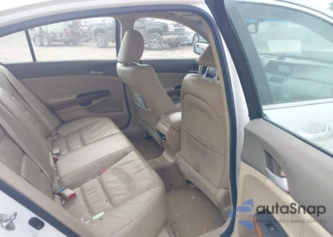 2010 Honda Accord 3.5 Ex-L z USA, uszkodzony, nr VIN 1HGCP3F84AA002709